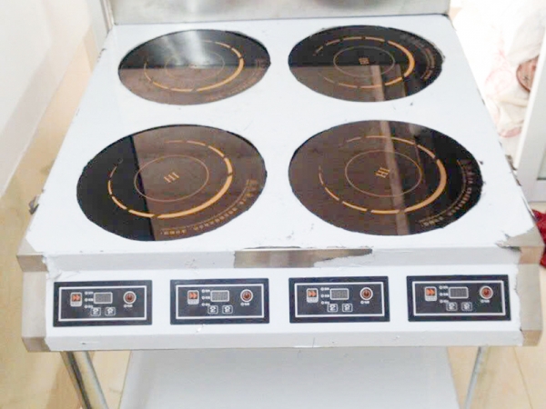 Industrial induction cooker